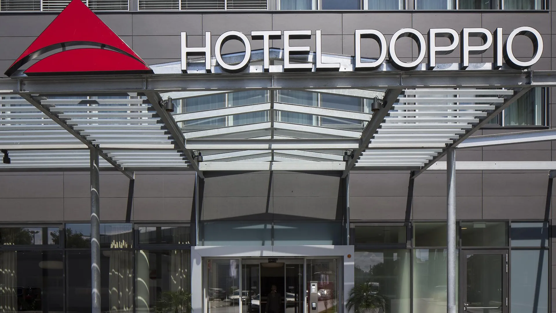 Austria Trend Hotel Doppio Wien 4*, Viena