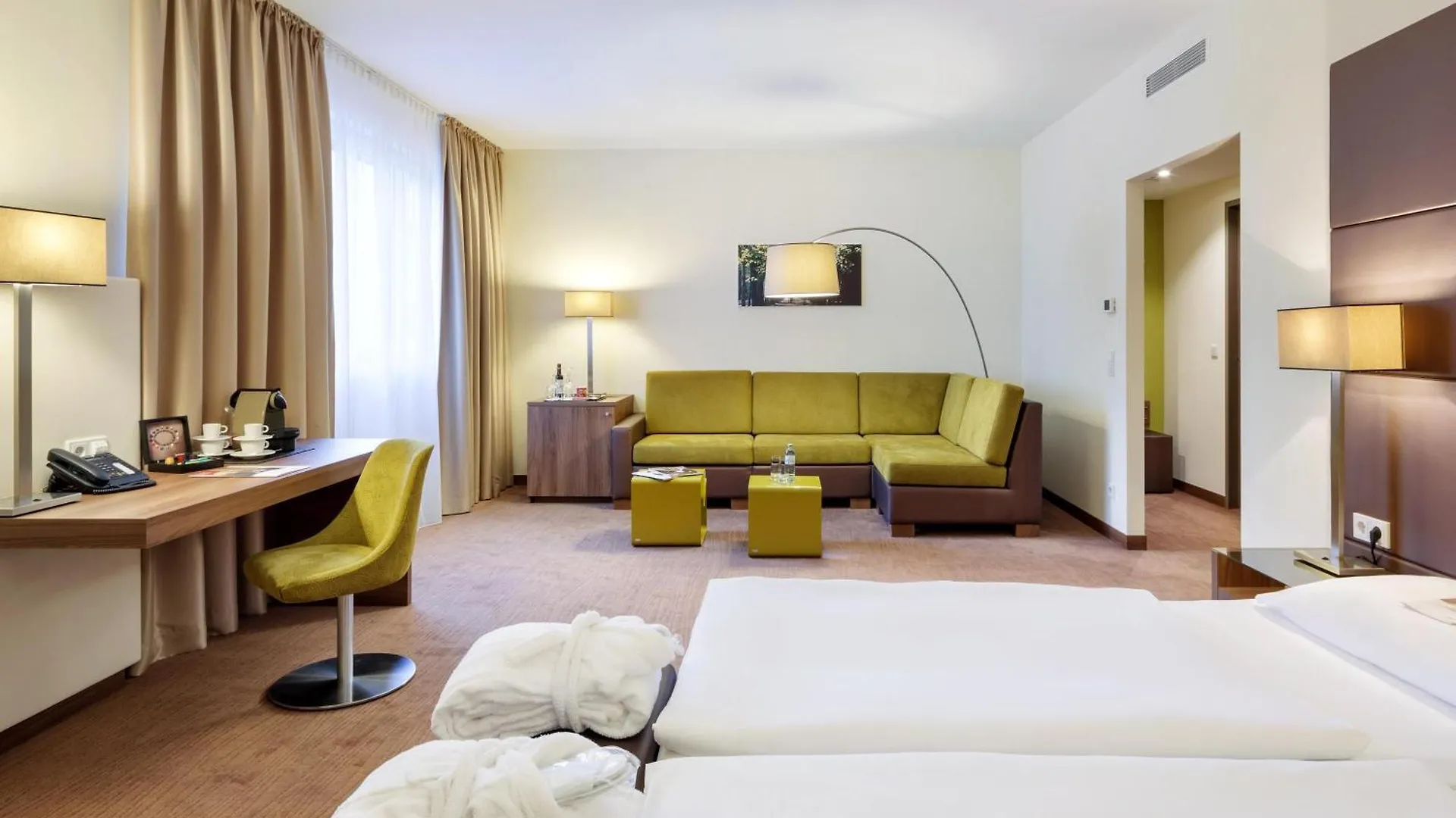 ****  Austria Trend Hotel Doppio Wien Österrike