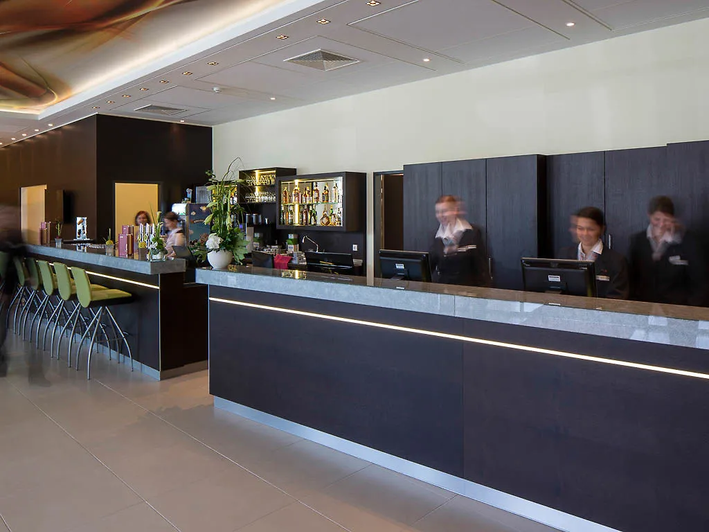 Austria Trend Hotel Doppio Wien 4*,