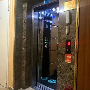 rezervați aici