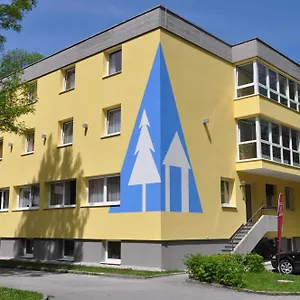 Hostel Eduard-heinrich-haus,